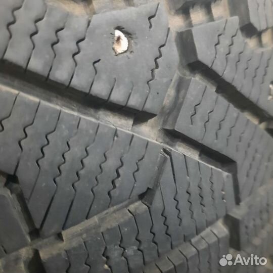 Pirelli Ice Zero 205/55 R16