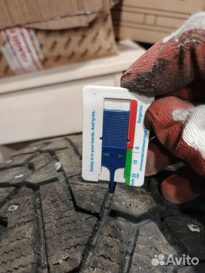 Pirelli Ice Zero 205/55 R16