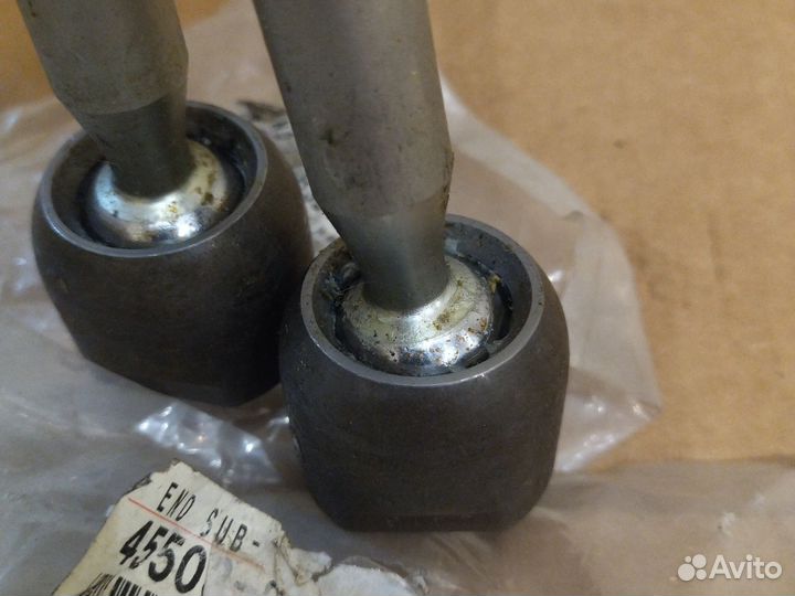 Тяга рулевая toyota hiace 4550329836