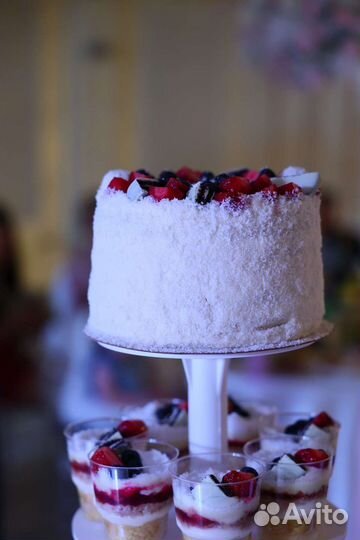 Стойка для торта в аренду