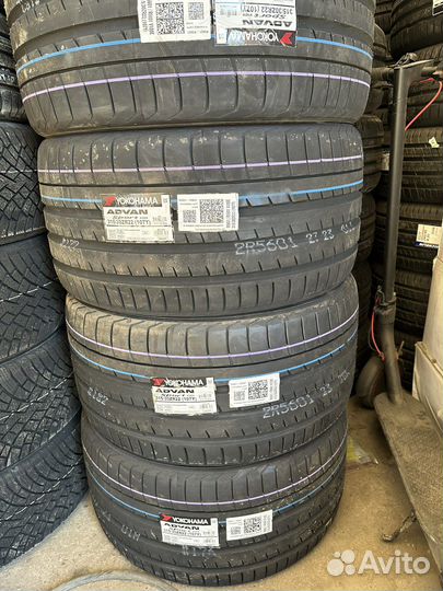 Yokohama Advan Sport V105 315/30 R22 107Y