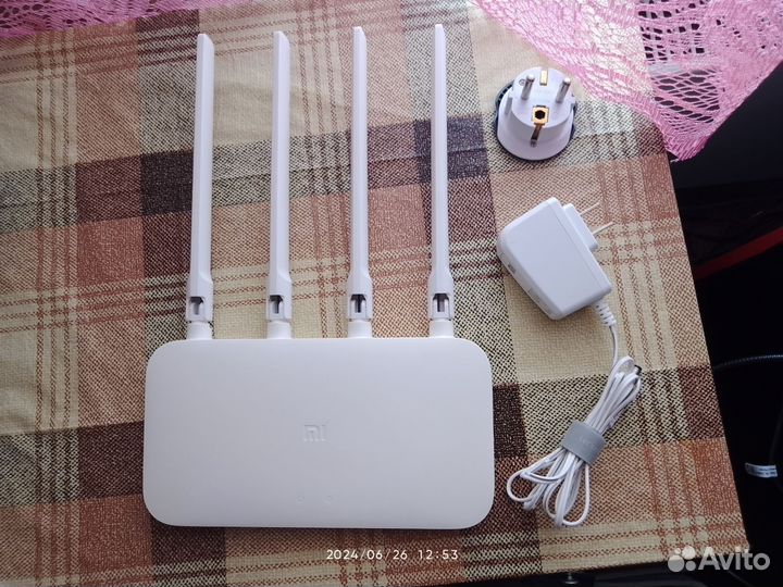 Wi-Fi роутер Xiaomi Mi Router 4C