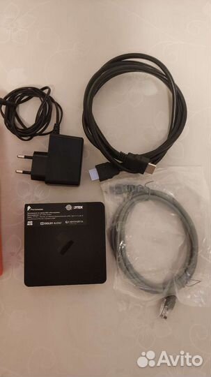 Цифровая тв приставка Wink от Ростелеком