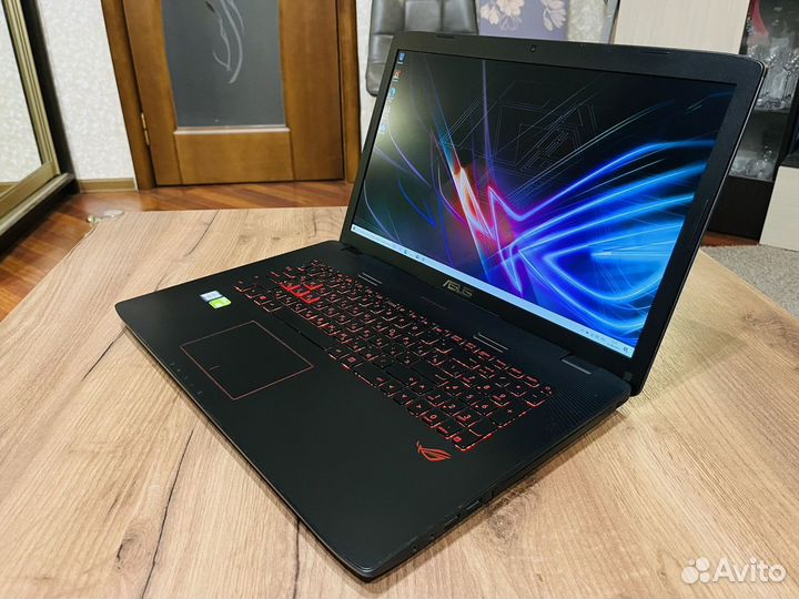 Игровой Asus ROG 17.3