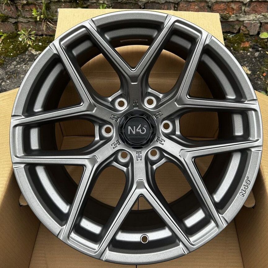 Литые диски Makstton Faster 8×R17 6×139.7