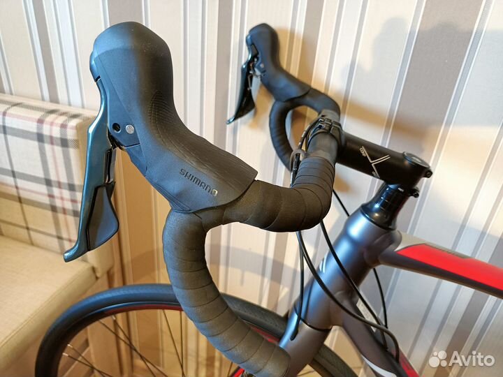 Шоссейник Merida Scultura Disc 300 (2020) новый