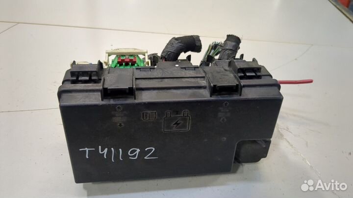 Блок предохранителей Chrysler Voyager, 2009