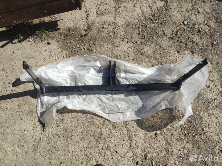 Фаркоп berg F.5112.001 Стальной. Volkswagen/Rapid