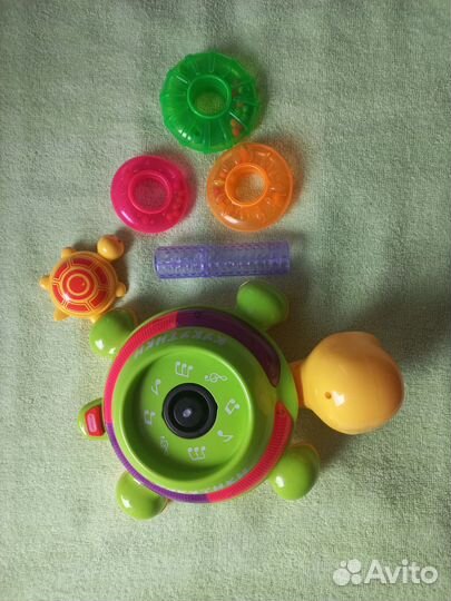 Развивающие игрушки для малышей пакетом