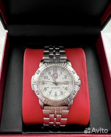 Часы Luminox 7250 Series