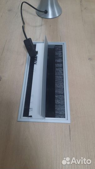 Стол для переговоров Gloss