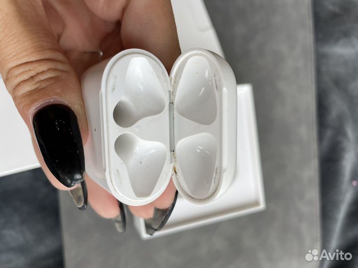 Кейс для airpods 2 оригинал