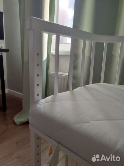 Кроватка детская приставная