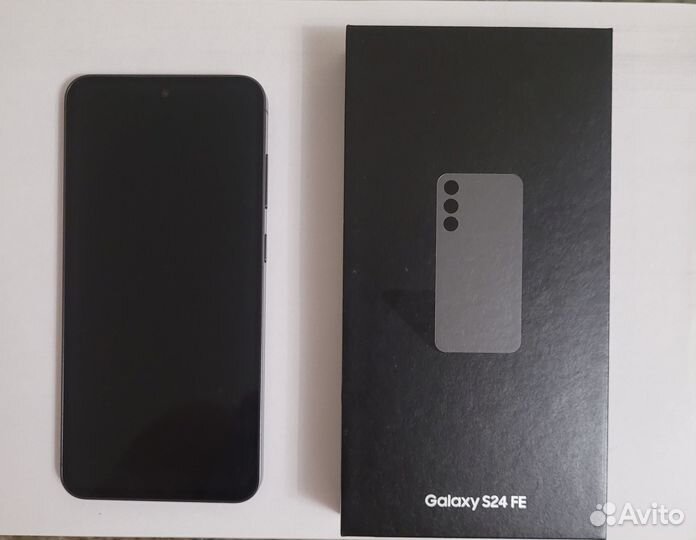 Samsung Galaxy S24 FE, 8/256 ГБ