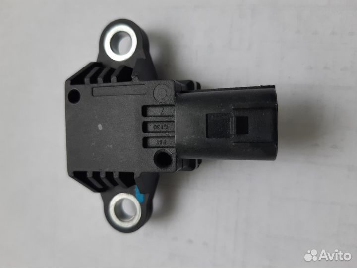 Датчик удара подушки безопасности 95920-2W050