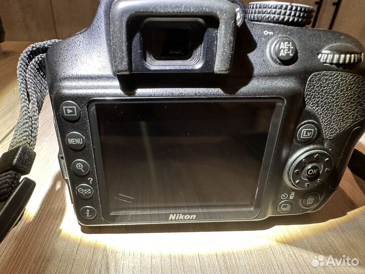 Зеркальный фотоаппарат Nikon D3400