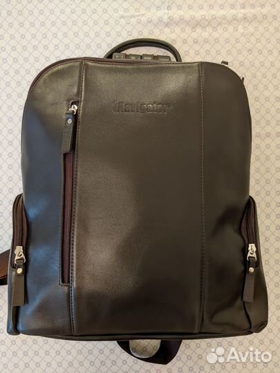 Кожаный рюкзак