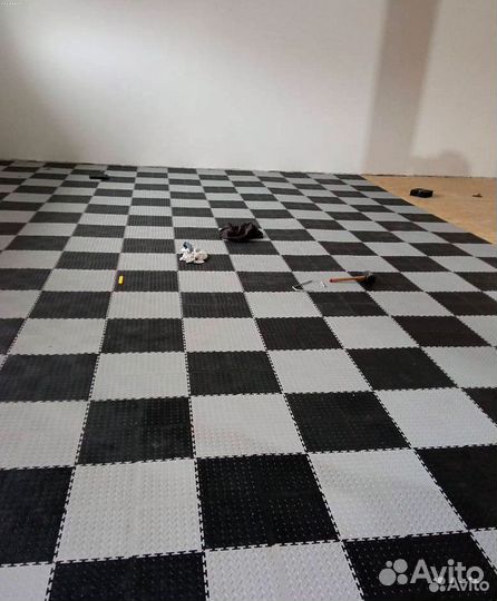 Пвх плитка для гаража