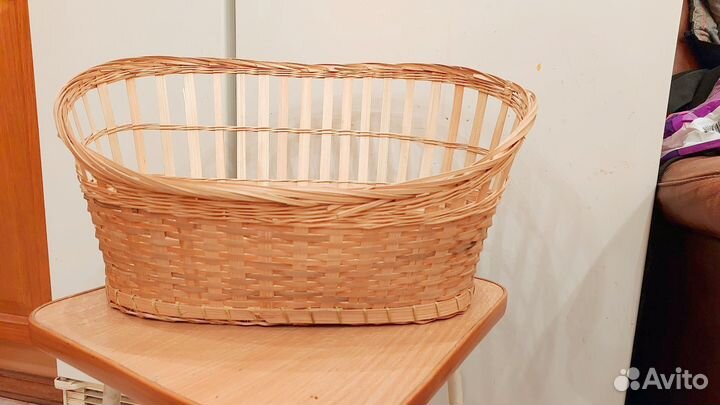 Корзинка плетенная