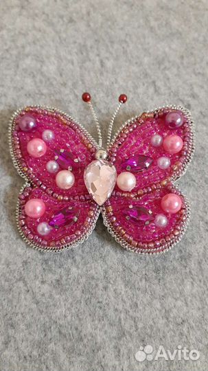 Брошь из бисера