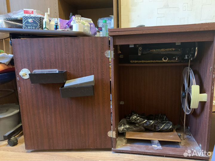 Швейная машина Подольск ножная