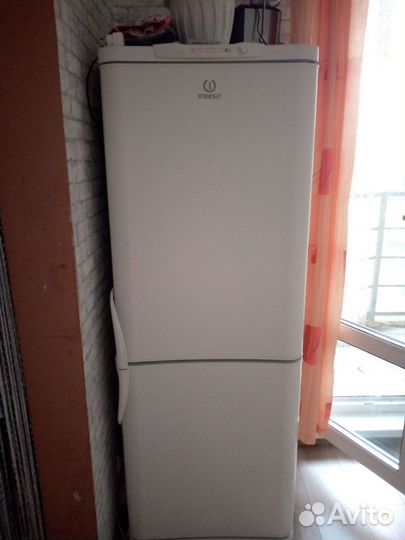 Холодильник Индезит