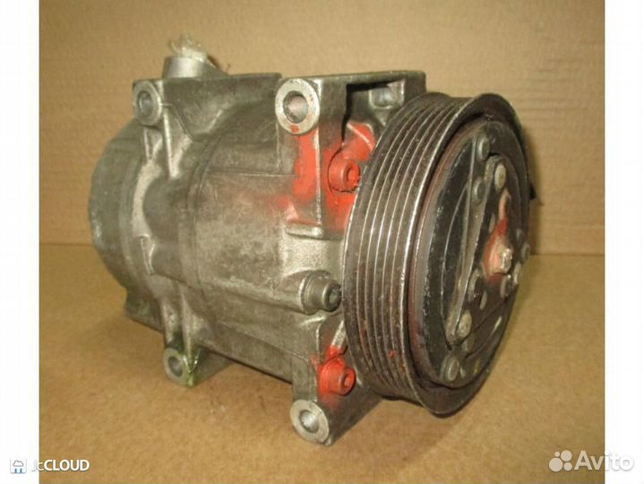 Компрессор кондиционера на nissan cefiro WA32 VQ20