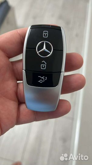 Дубликат ключа на Mersrdes Benz Fbs4. Porshe