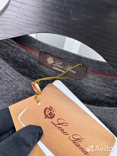 Свитер Loro Piana сер