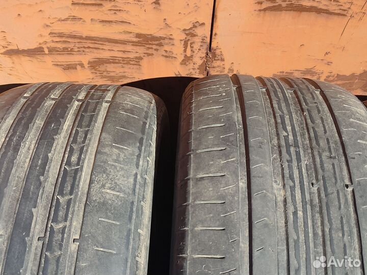 Continental ContiPremiumContact 5 215/55 R17 94W
