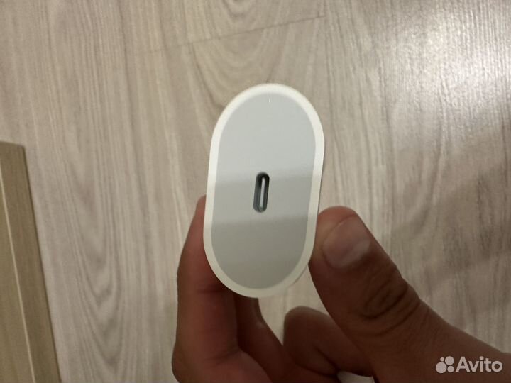 Адаптер/блок быстрой зарядки для iPhone Type-C 20w