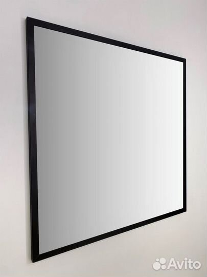 Зеркало в алюминиевой раме 70/70