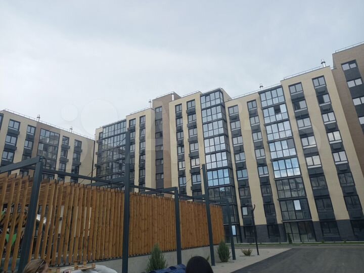 3-к. квартира, 80 м², 6/10 эт.