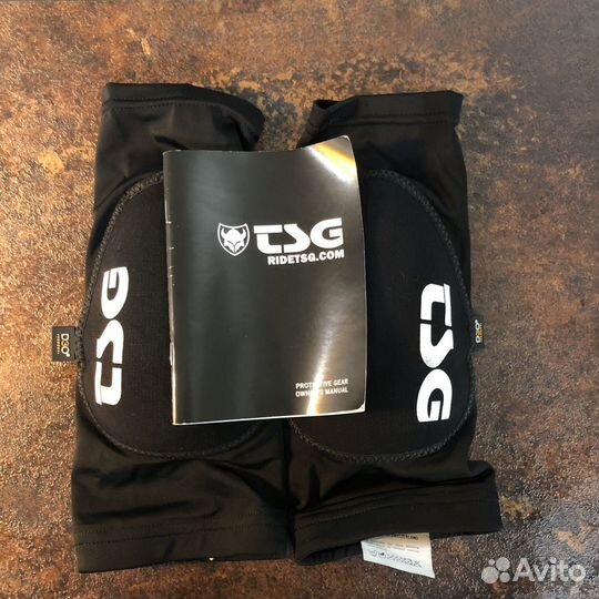 Защита локтя TSG