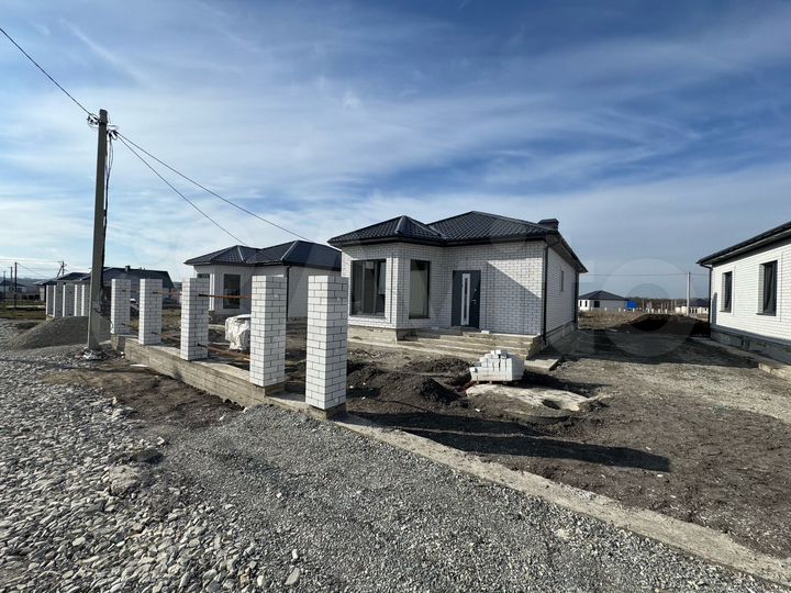 Дом 100 м² на участке 5 сот.