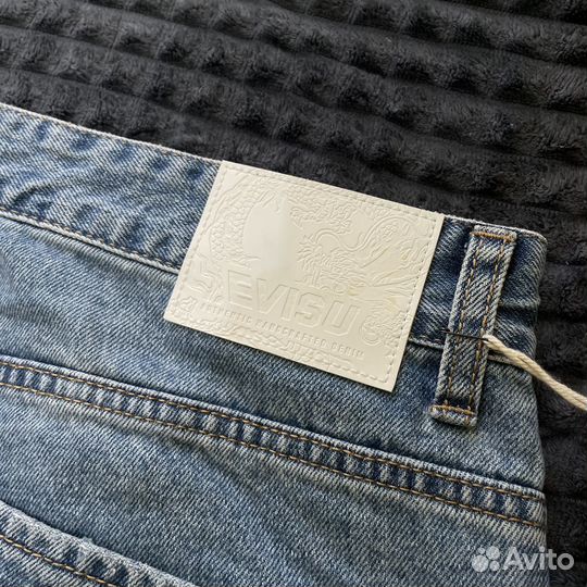 Новые джинсы evisu оригинал