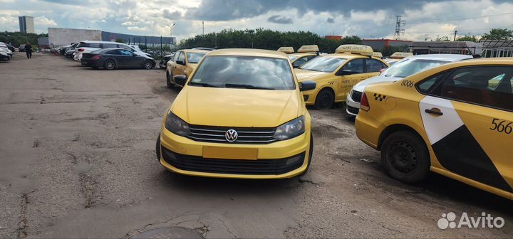 Volkswagen Polo 1.6 AT, 2017, 446 039 км