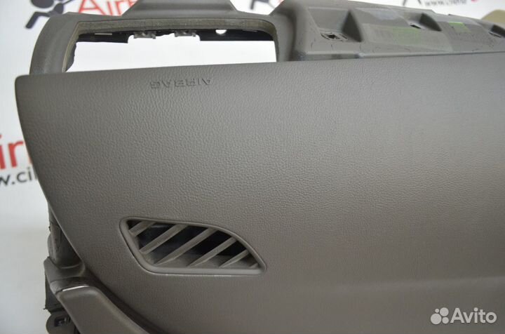 Торпедо панель приборов Audi A7 (коричн)