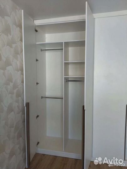 Шкаф распашной на заказ