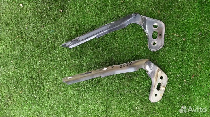 Петли капота пара Audi A6 Allroad C6 AUK 2006