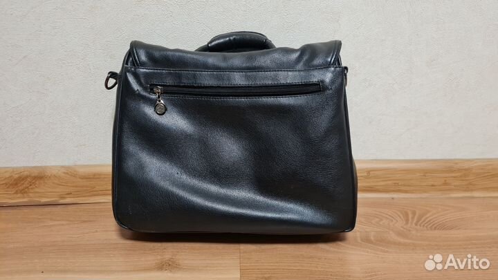 Сумка кожаная