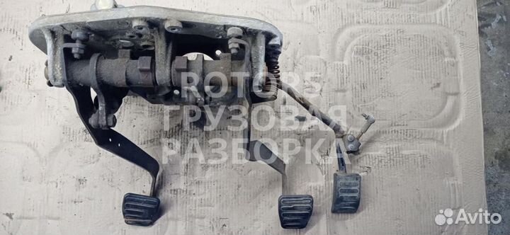 Узел педальный (блок педалей) MAN F2000 1998