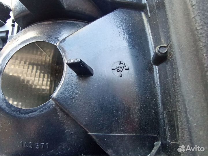 Фонарь Opel Omega B задний левый 97 год