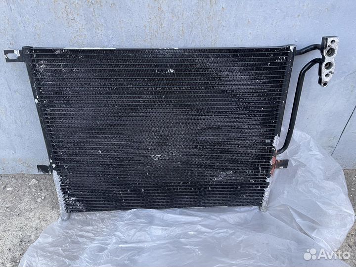 Радиатор кондиционера бмв e46
