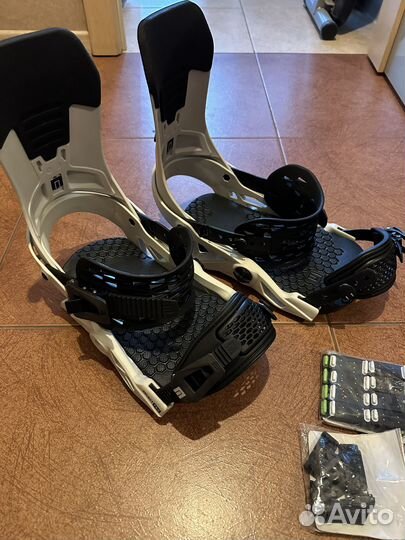 Крепления для сноуборда NOW Select Pro L