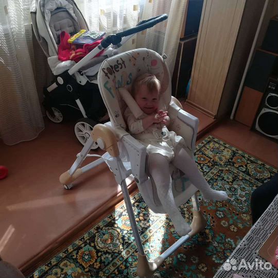 Столик для кормления babyton