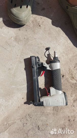 Пневматический пистолет