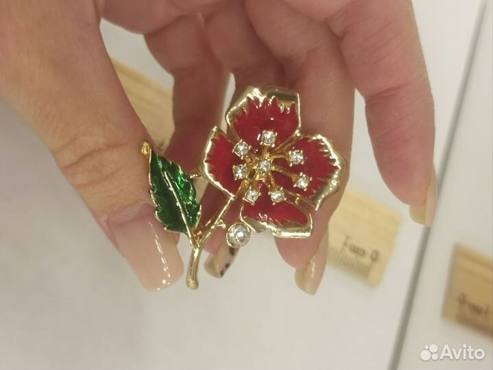 Брошь эмаль мак лилия винтаж