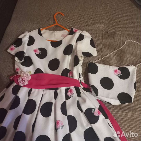 Платье для девочки 140 размер