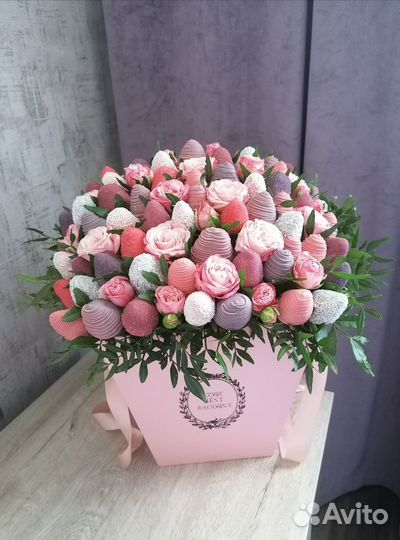 Клубника в шоколаде (композиции)